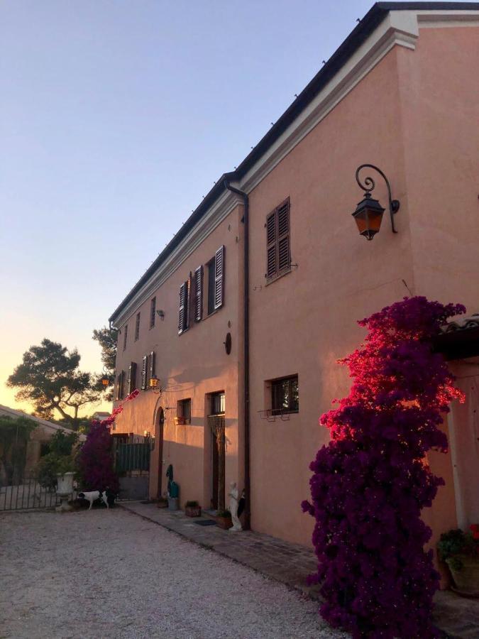 مبيت وإفطار مونتيهمارثيانو Fontebella المظهر الخارجي الصورة